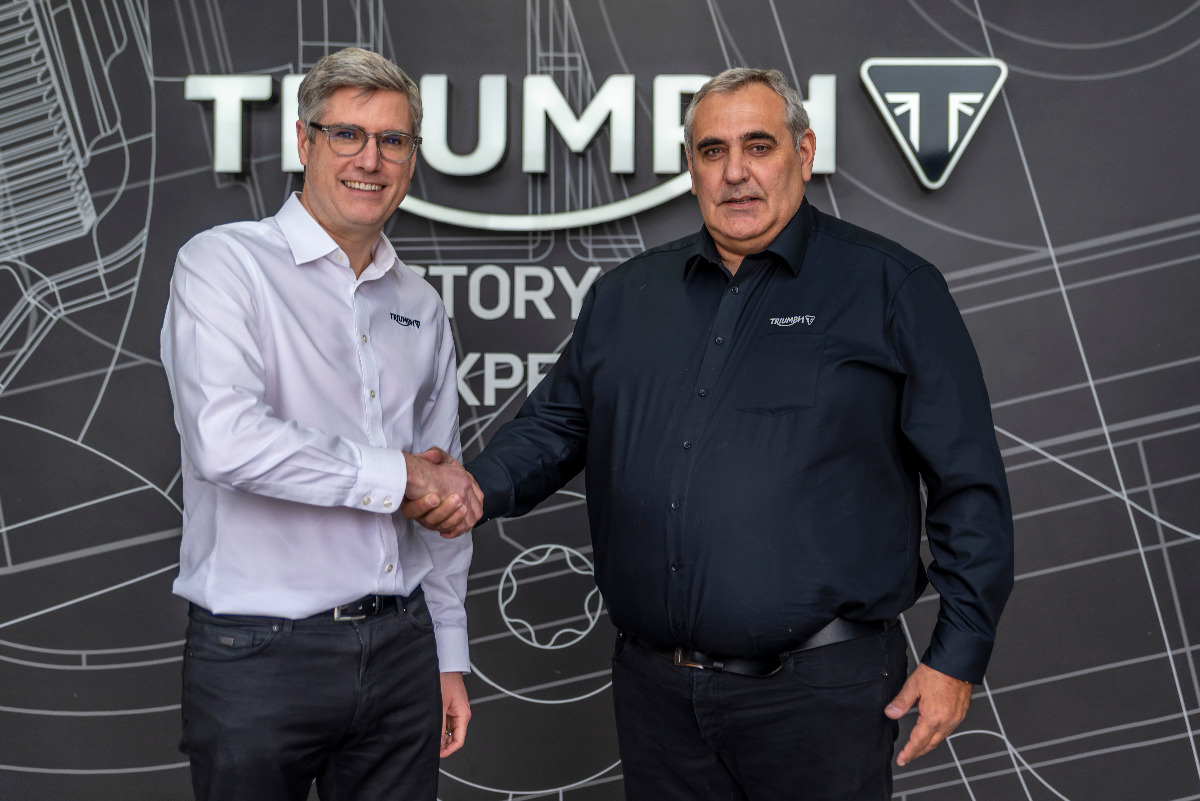 Triumph kondigt racing wereldkampioenschap motorcross team aan